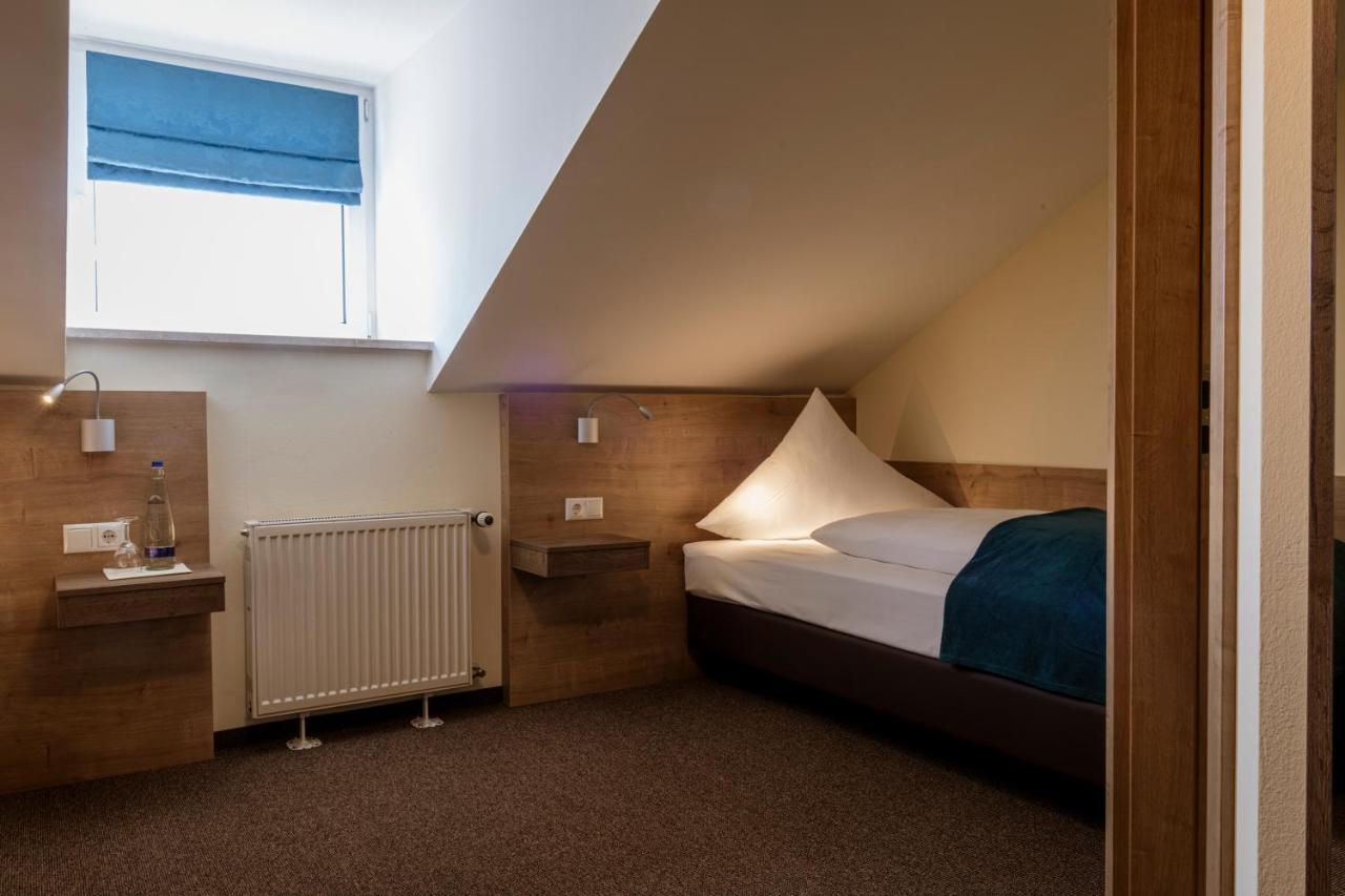 Gasthof Hotel Drei Tannen Altdorf Altdorf  Exteriör bild